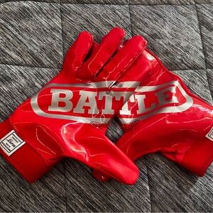 Football Red Battle Gloves